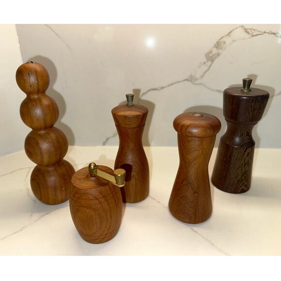 NEW Unique Collection of 5 Vintage Denmark Pepper Mills Teak Wood - Picture 1 of 13